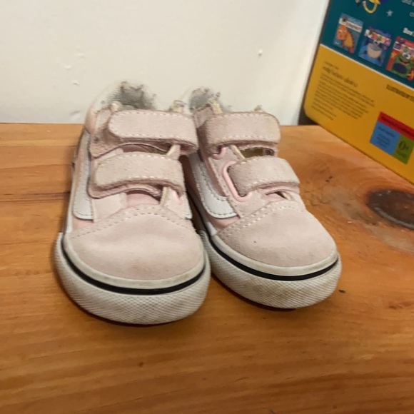 Pink vans - Picture 3 of 3